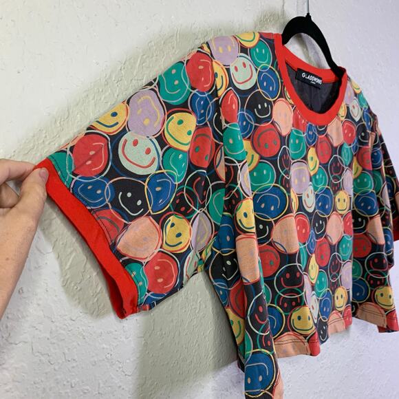 GLASSWORKS LONDON Large Tee Smiley Face Cropped Crew Neck Oversized Artsy Cotton - Picture 6 of 10